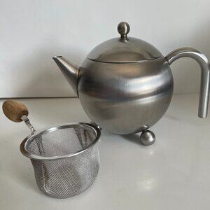 Stainless Steel Round Teapot with Infuser - Silver